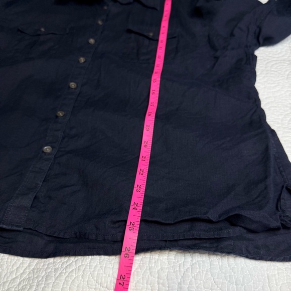 Lands' End Women's Navy 100%  Linen Button Down size Large - Picture 6 of 7
